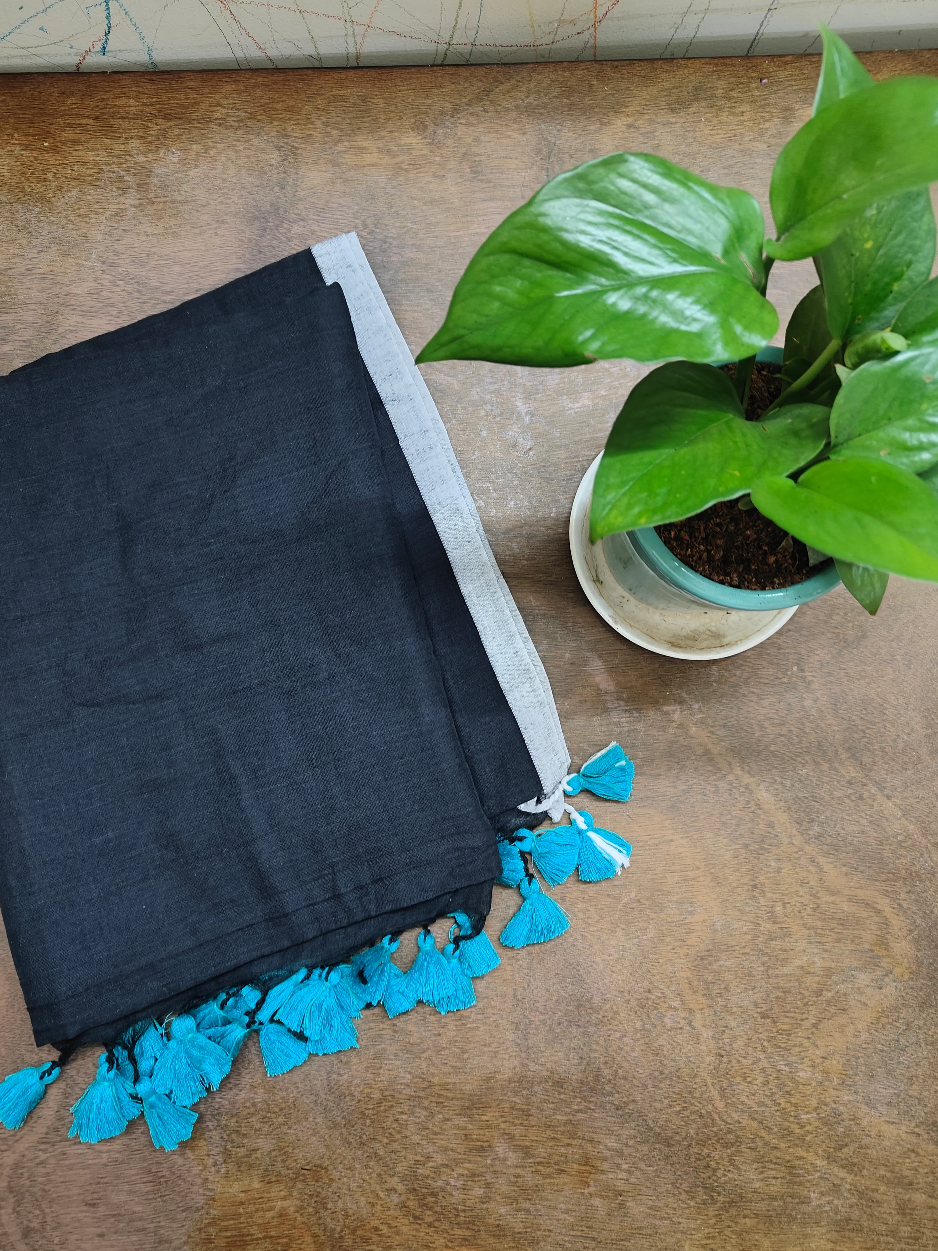 Black SeaGreeMul Cotton Saree - Image 3