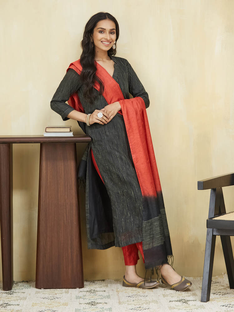 EOSS BlackBerry Stitched Suit - Image 8