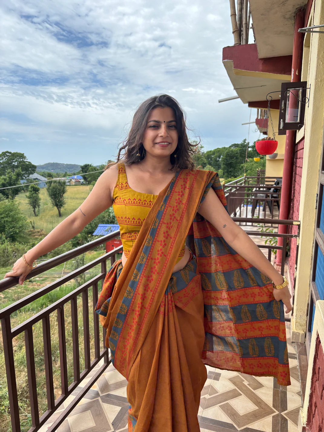 Dandellion Cotton Saree - Image 3