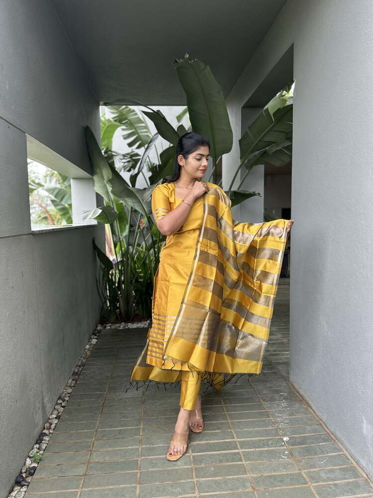 Amber Heart Rise Banarsi Silk Stitched Suit
