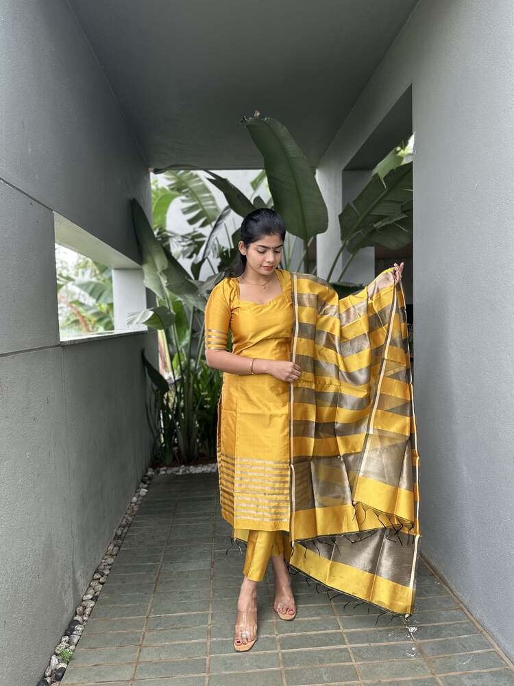 Amber Heart Rise Banarsi Silk Stitched Suit - Image 4