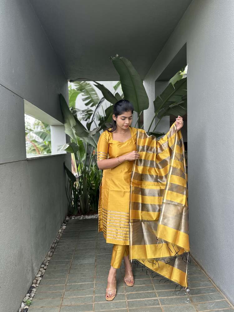 Amber Heart Rise Banarsi Silk Stitched Suit - Image 5