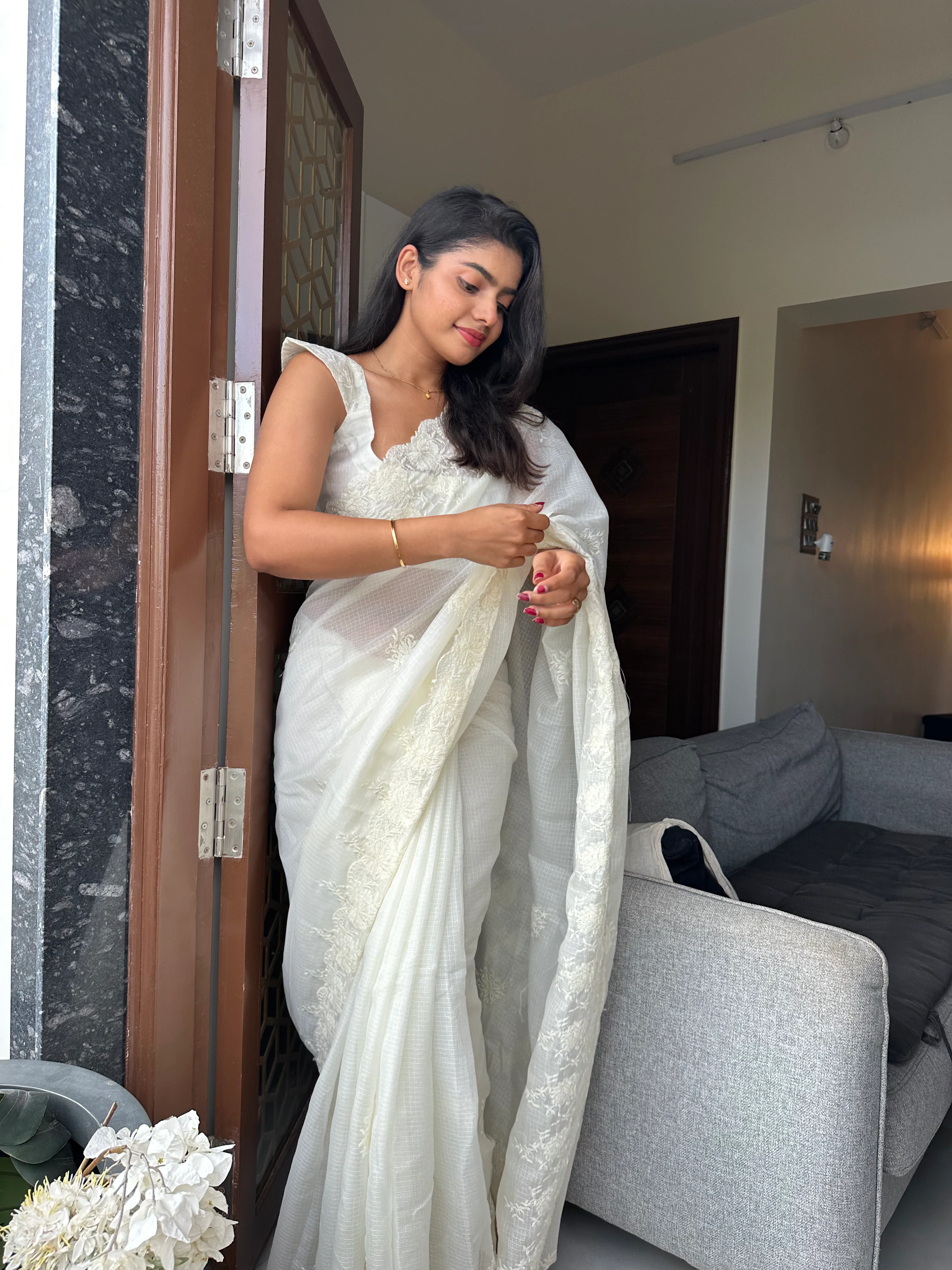 Kiara White Cutwork Saree - Image 3