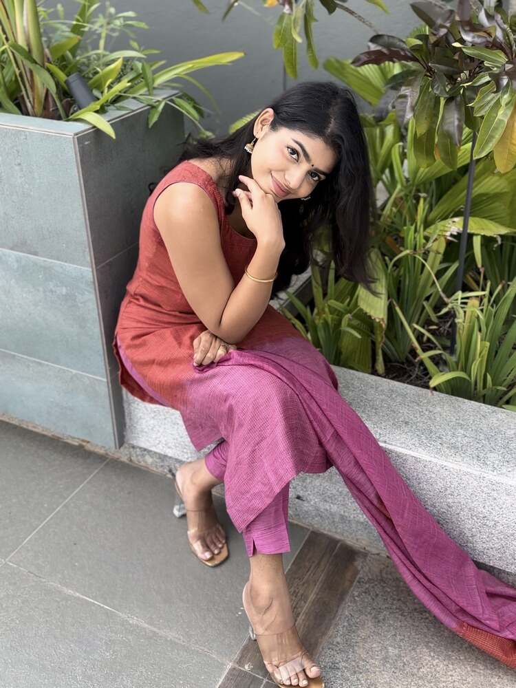 Lady In Pink Stitched Suit Set - Image 7