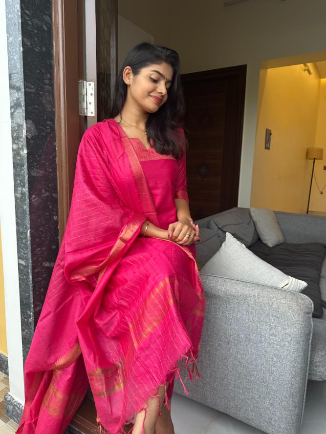 Nayantara Stitched Suit Set - Image 25
