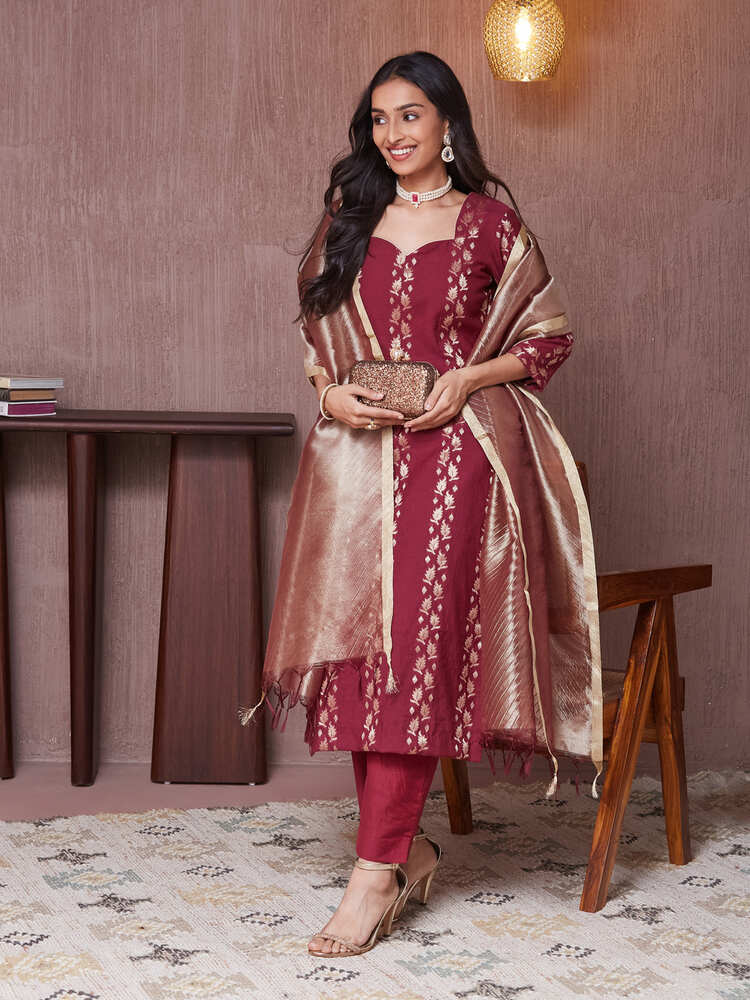 Noora Stitched Suit Set - Image 8