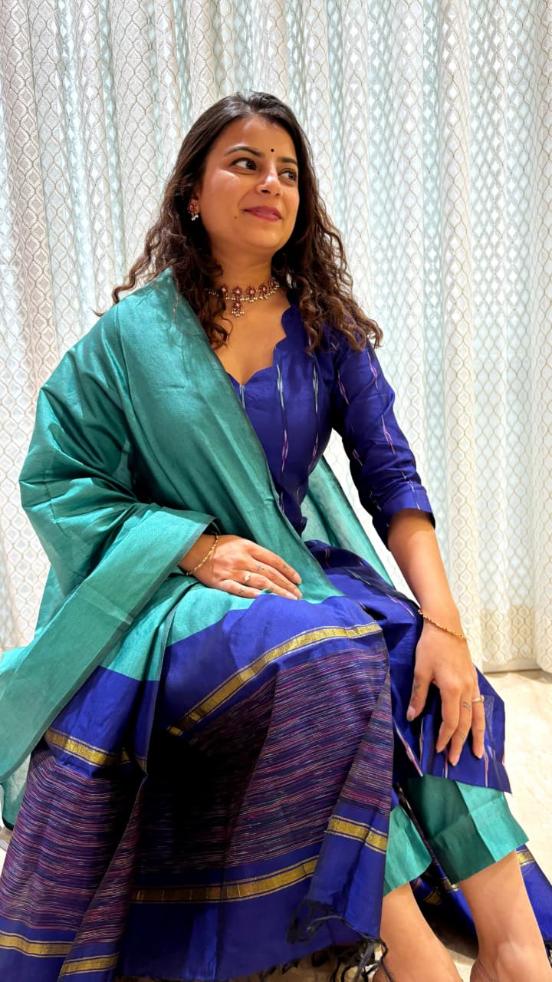 Rangleela Best Seller Suit - Image 3