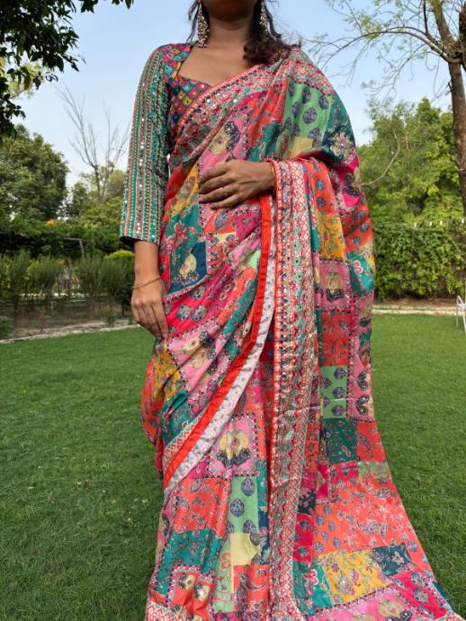 Starlit Designer Crepe Saree - Image 5