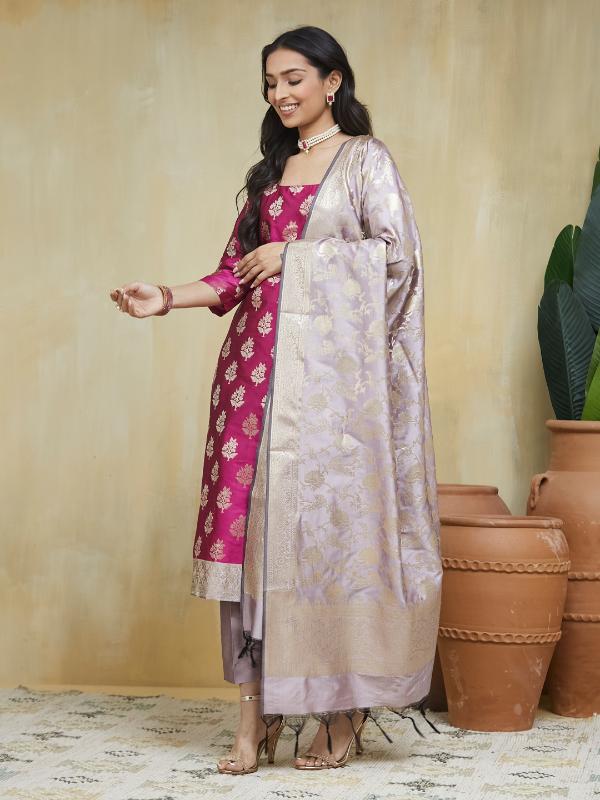 Strawberry Glaze Stitched Suit Set - Image 11