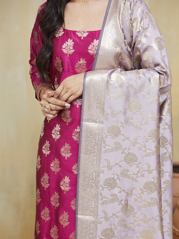 Strawberry Glaze Stitched Suit Set - Image 21