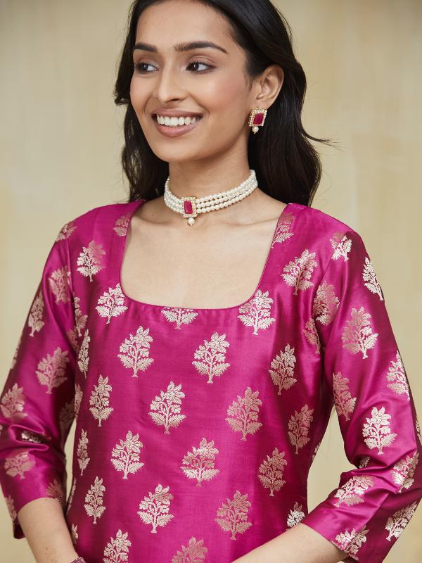 Strawberry Glaze Stitched Suit Set - Image 5