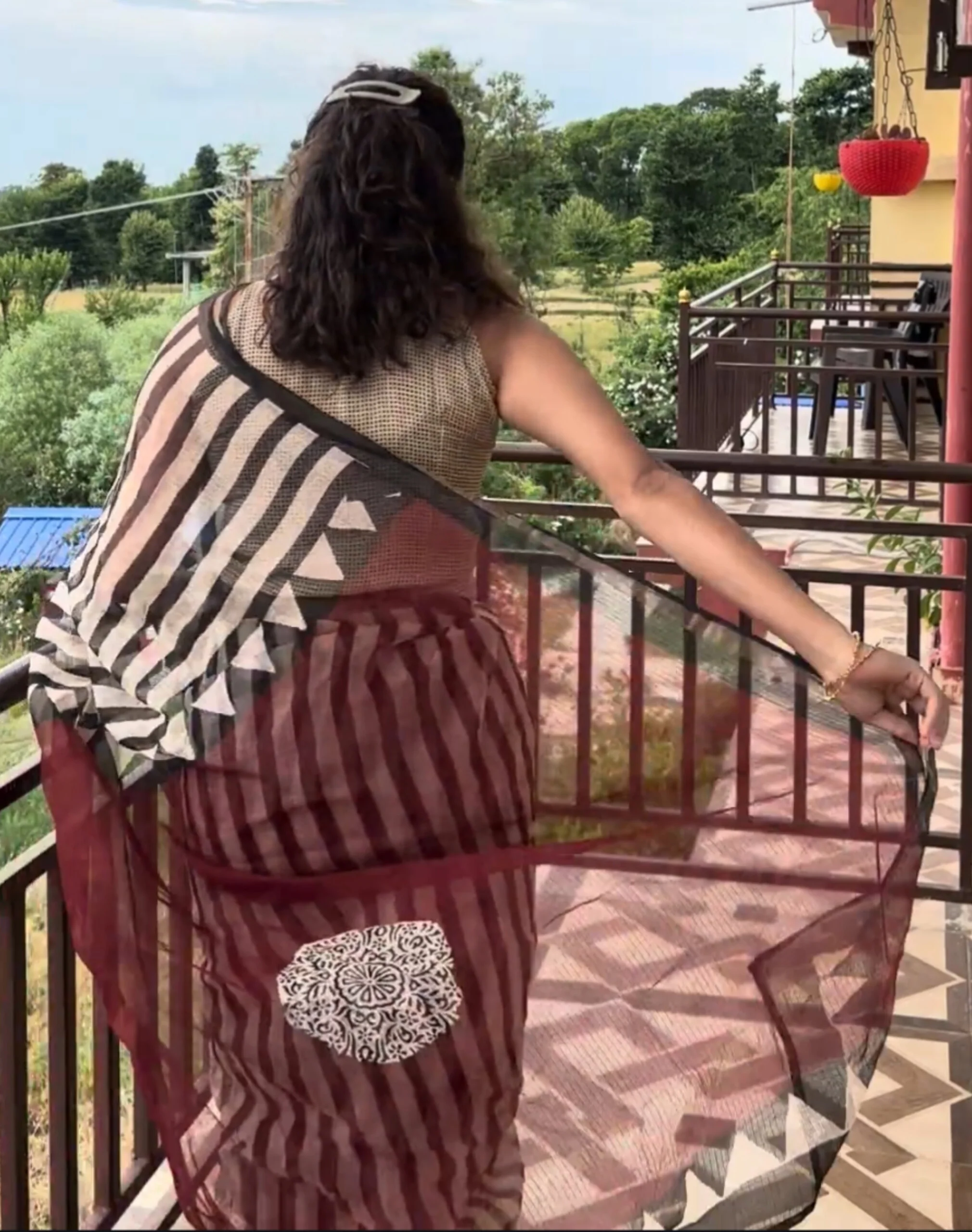 Stripe Magical Kota Saree - Image 2