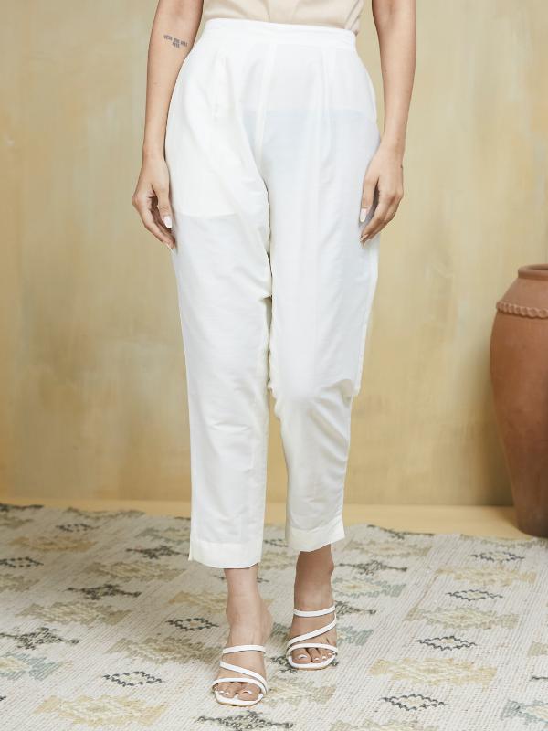 Vanila Dust Stitched Suit - Image 14