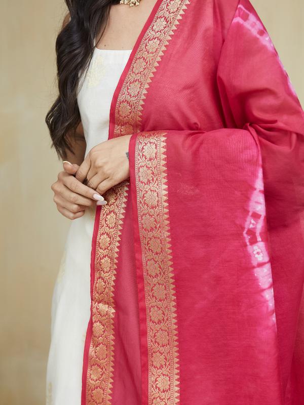Vanila Dust Stitched Suit - Image 4